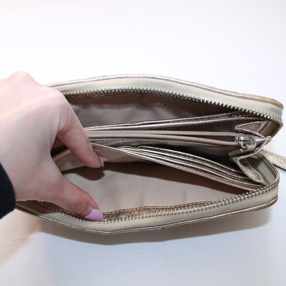 Coach Poppy PopArt C Gold Accordion Wallet - Picture 8 of 14